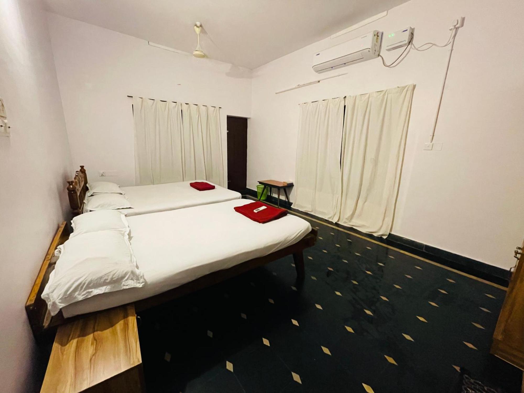 Ritas Apartment วาร์คาลา ภายนอก รูปภาพ